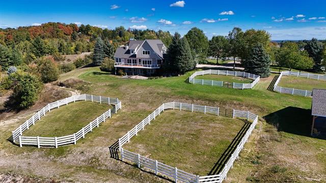 6075 Arabian Lane Acme Twp, Michigan 49690